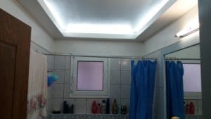 κατασκευή ψευδοροφή σε μπάνιο με κρυφό φωτισμό