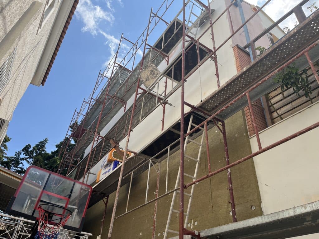 εξωτερική θερμομόνωση τοίχου με πετροβάμβακα